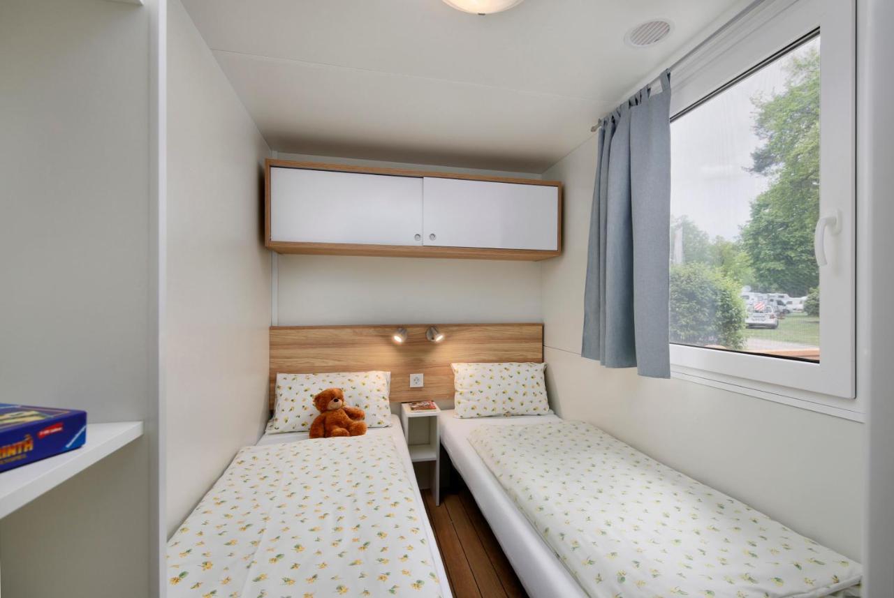 Knaus Campingpark ฮึนเฟลด์ ภายนอก รูปภาพ